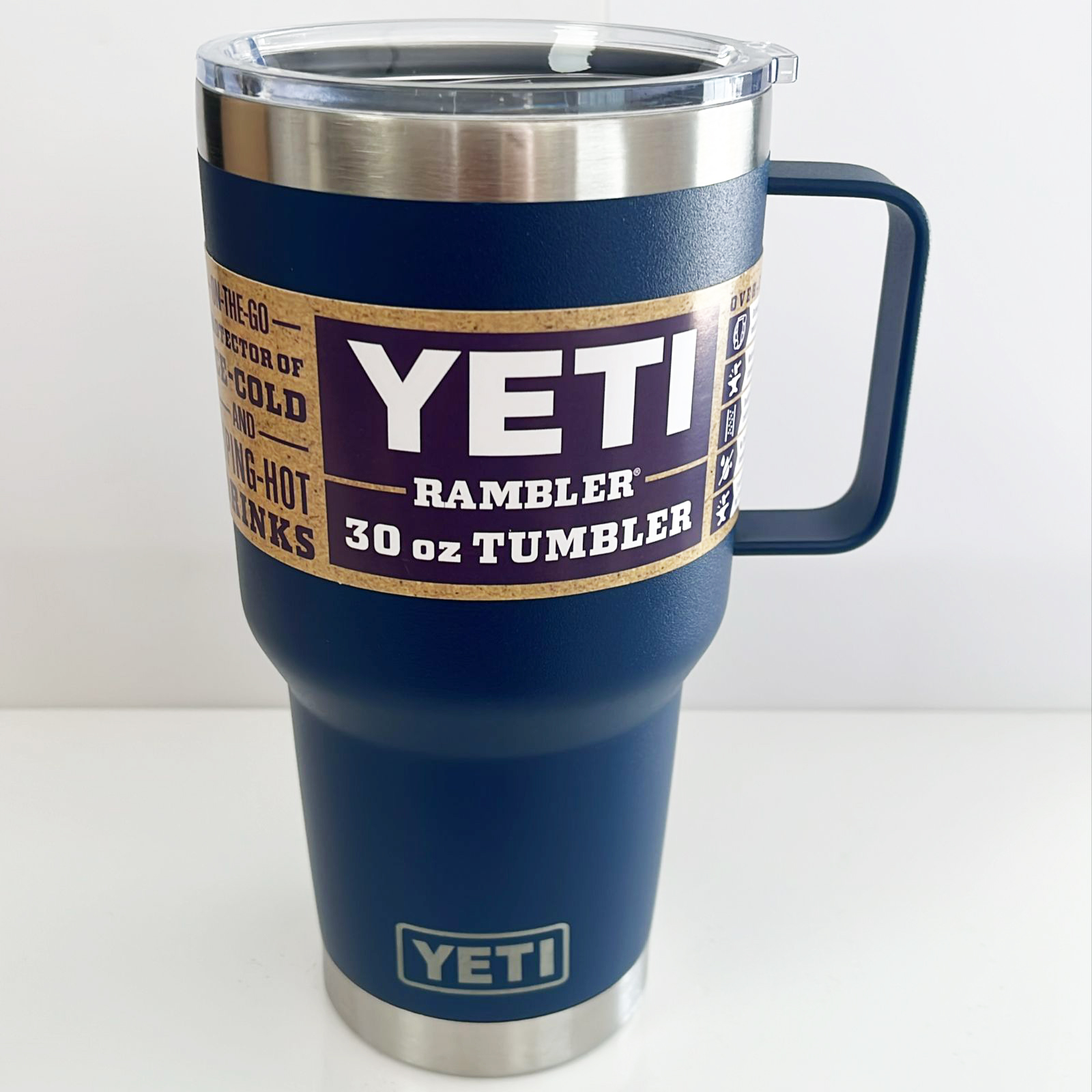 Vista de Termo YETI 30 oz Con Asa 